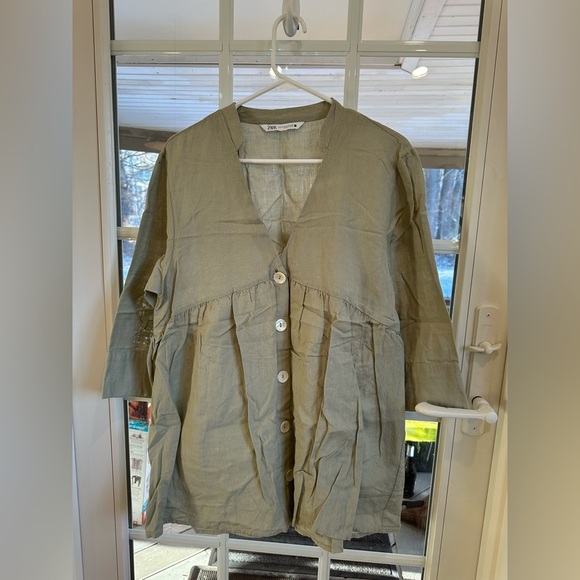 Zara Jackets & Blazers - Zara Olive Green Button-Up Jacket